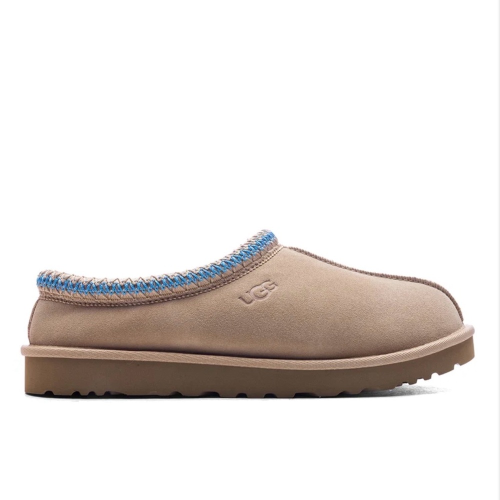 UGG TASMAN SLIPPER - SAND/SANTORINI